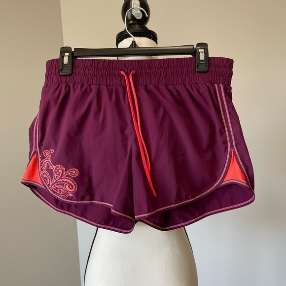 Athleta size M  athletic running lined yoga pull on elastic drawstring short - Picture 10 of 11